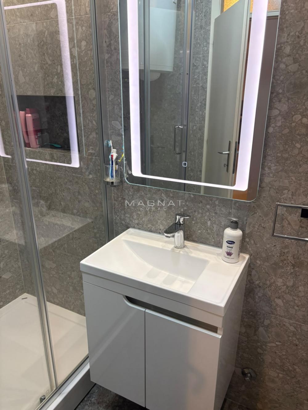 Slika 10 - Ovčanski put, Trosoban stan na prodaju, 69m2, 155.250€