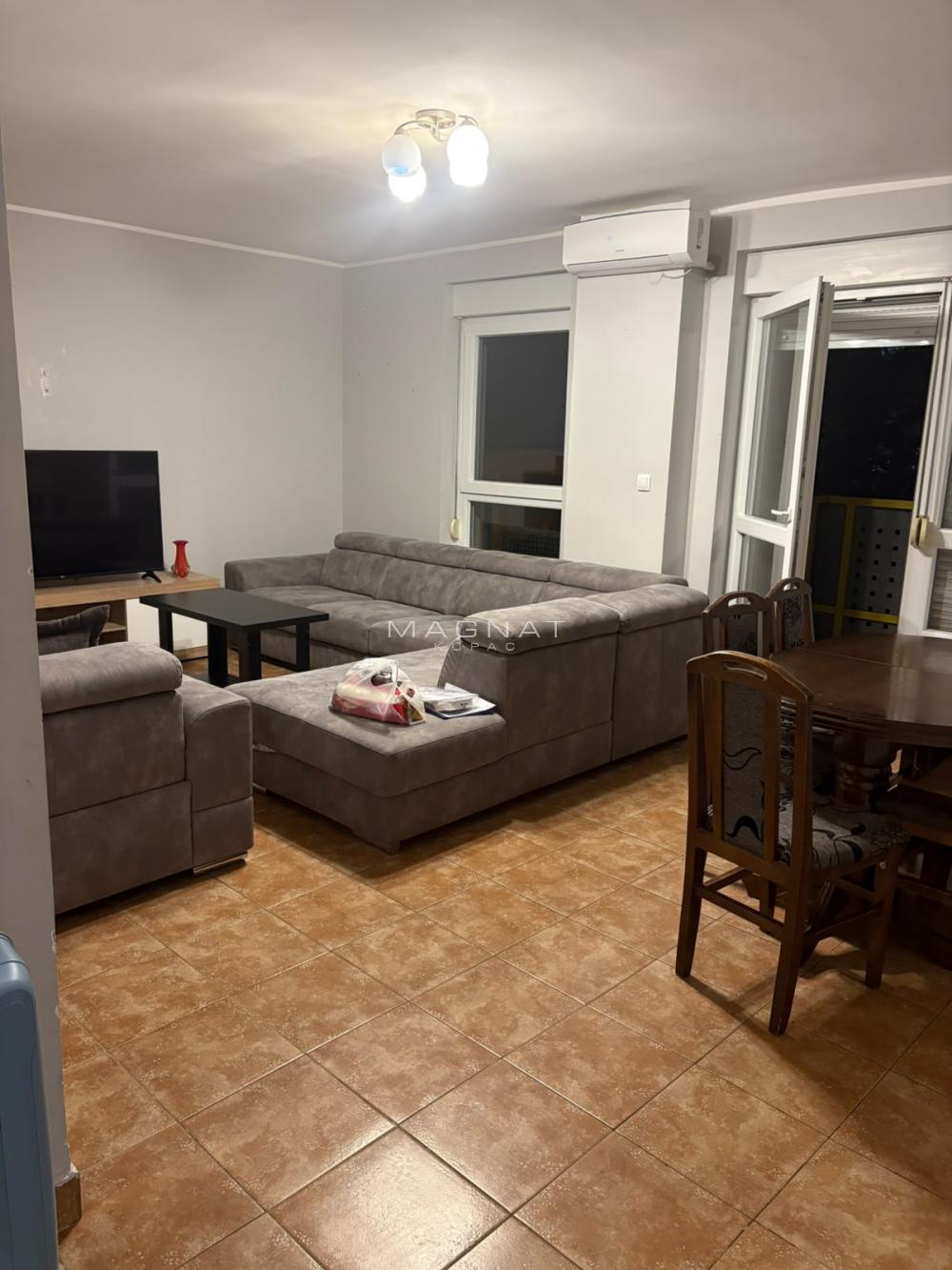 Slika 2 - Ovčanski put, Trosoban stan na prodaju, 69m2, 155.250€