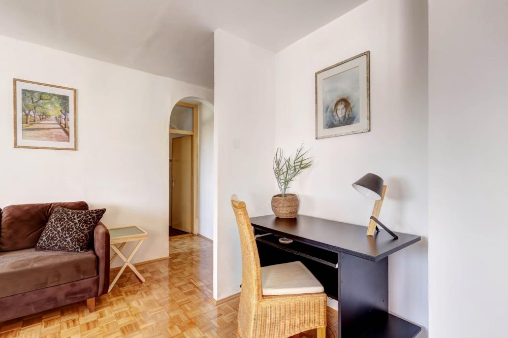 Slika 6 - Tadeuša Košćuška, Trosoban stan za izdavanje, 80m2, 1.200€