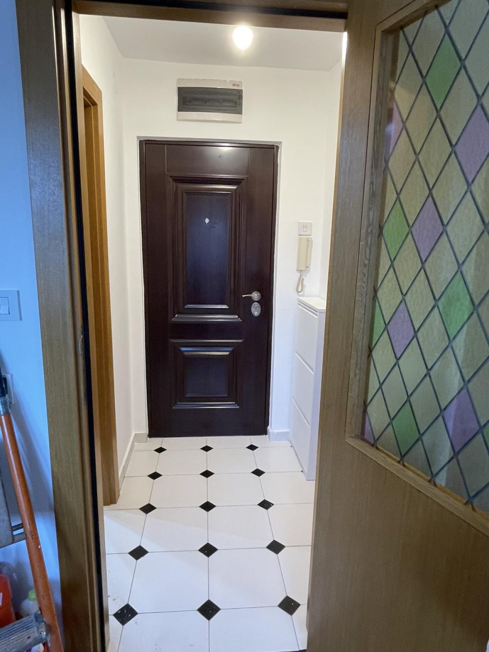 Slika 3 - Momčila Popovića 5, 2.sprat, bez lifta, Jednosoban stan za izdavanje, 350€