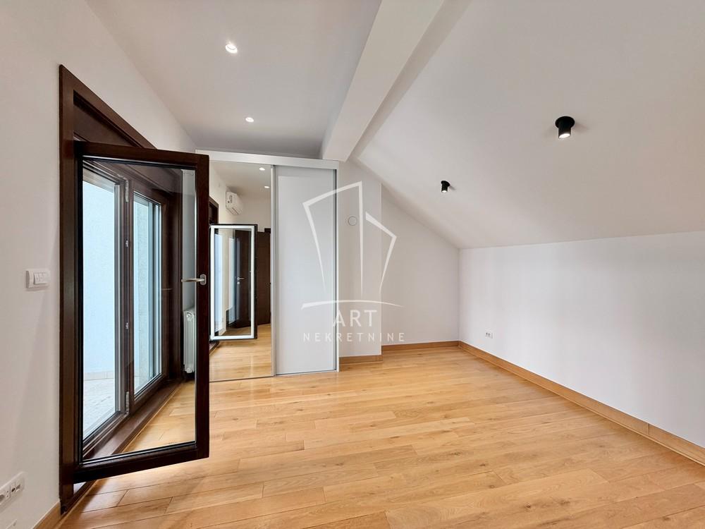 Slika 7 - Miće Orlovića,  Kuća za izdavanje, 138m2, 2.300€
