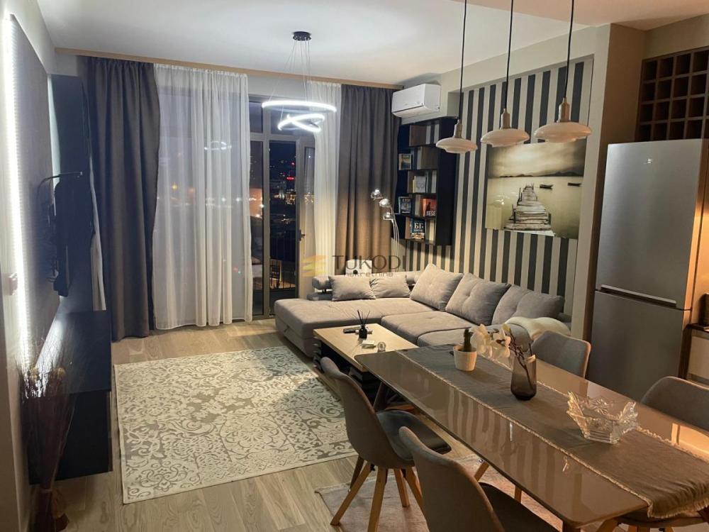 Glavna slika -Dvosoban stan za izdavanje, 56m2, 1.300€