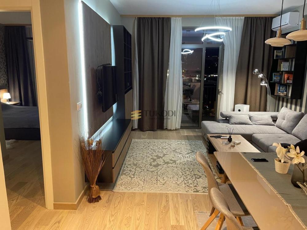 Slika 1 - Dvosoban stan za izdavanje, 56m2, 1.300€
