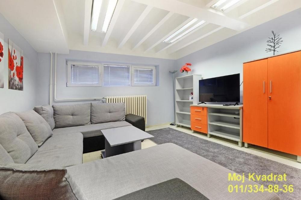 Slika 3 - Dvosoban stan za izdavanje, 50m2, 800€