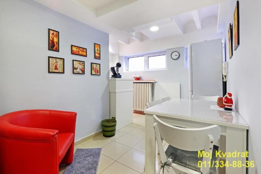 Slika 7 - Dvosoban stan za izdavanje, 50m2, 800€