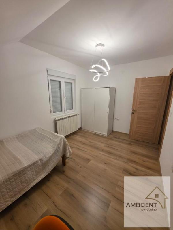 Slika 4 - Trosoban stan za izdavanje, 90m2, 1.200€
