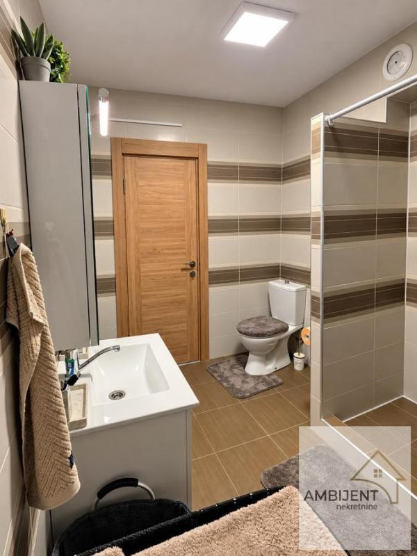Slika 9 - Trosoban stan za izdavanje, 90m2, 1.200€