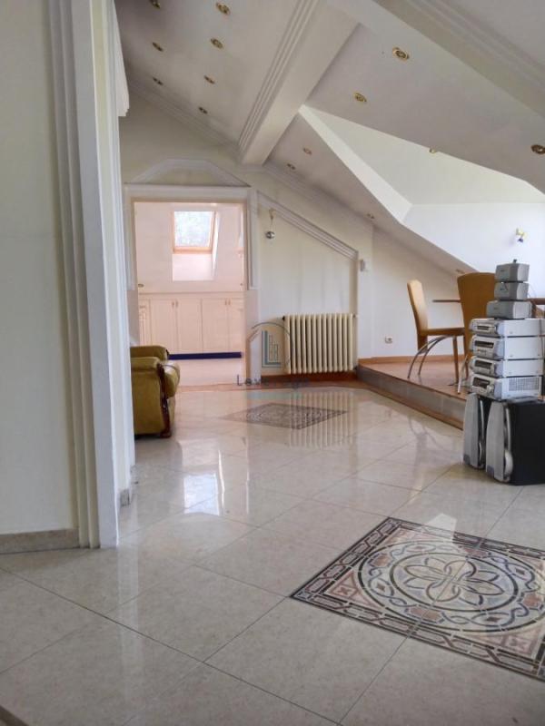 Slika 2 - Višnjički venac, Trosoban stan za izdavanje, 75m2, 500€