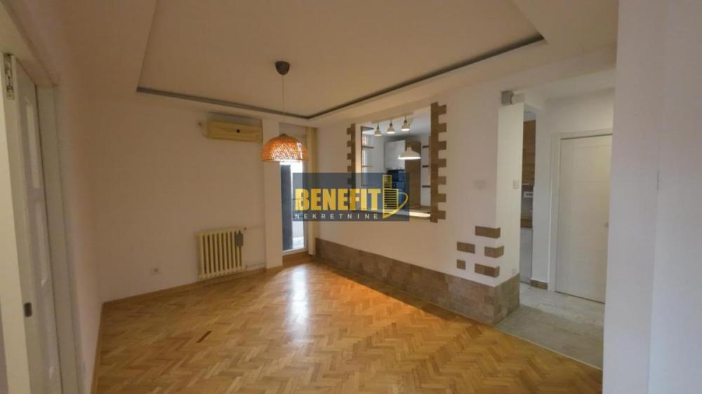 Slika 3 - Troiposoban stan za izdavanje, 96m2, 1.200€
