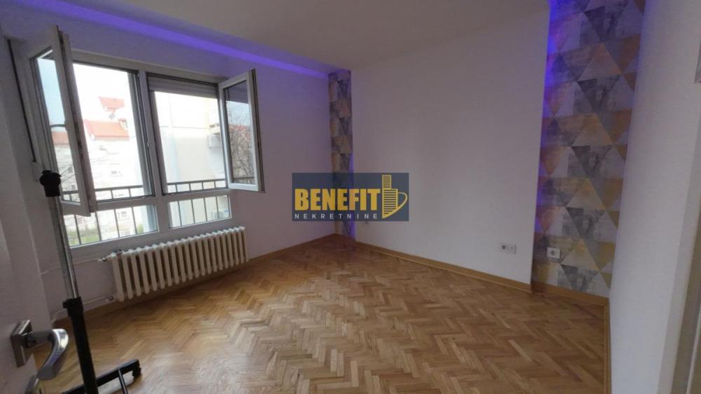 Slika 11 - Troiposoban stan za izdavanje, 96m2, 1.200€