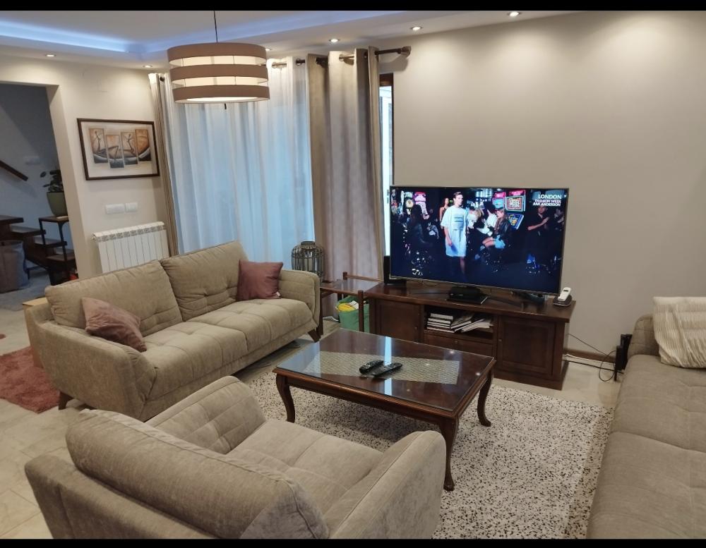 Slika 4 - Ledi Pedžet, Četvorosoban stan za izdavanje, 115m2, 2.800€