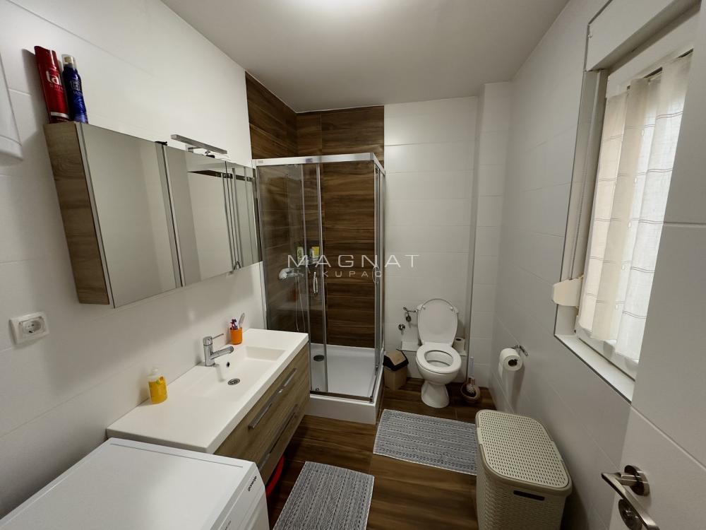 Slika 6 - Đevđelijska, Trosoban stan na prodaju, 110m2, 375.000€