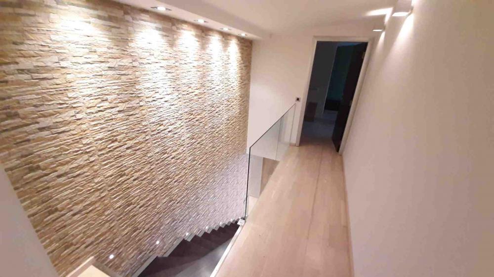 Slika 7 - Baba Višnjina, Trosoban stan za izdavanje, 140m2, 1.900€
