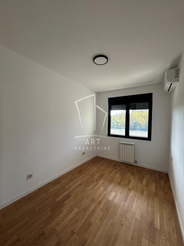 Slika 4 - Beranska, Dvoiposoban stan za izdavanje, 76m2, 900€