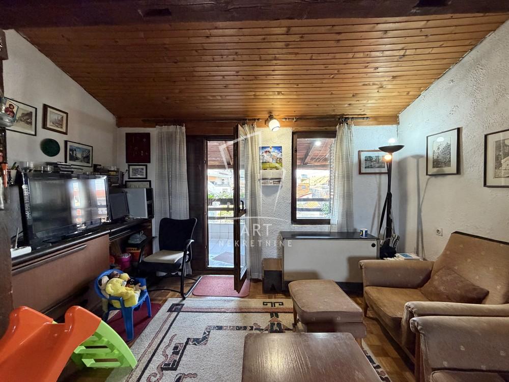 Slika 2 - Dr Petra Markovića, Četvorosoban stan na prodaju, 62m2, 290.000€