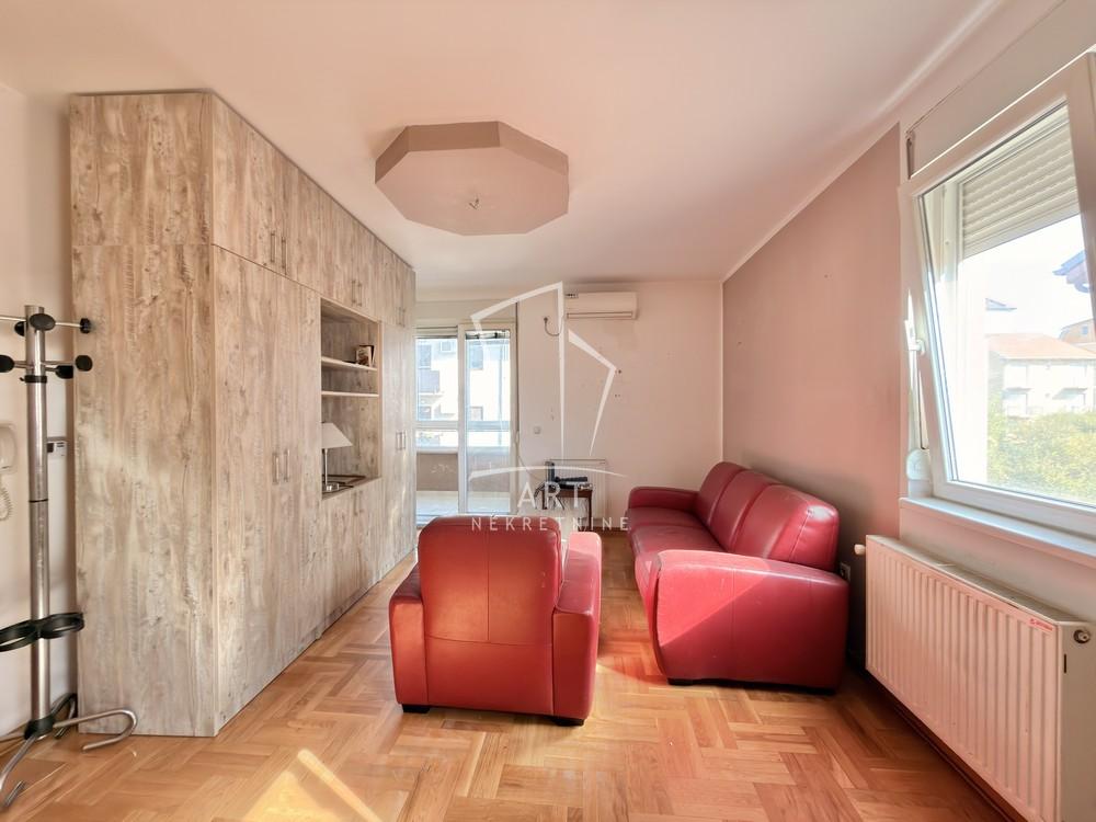 Slika 1 - Kralja Petra I, Jednoiposoban stan na prodaju, 42m2, 99.500€