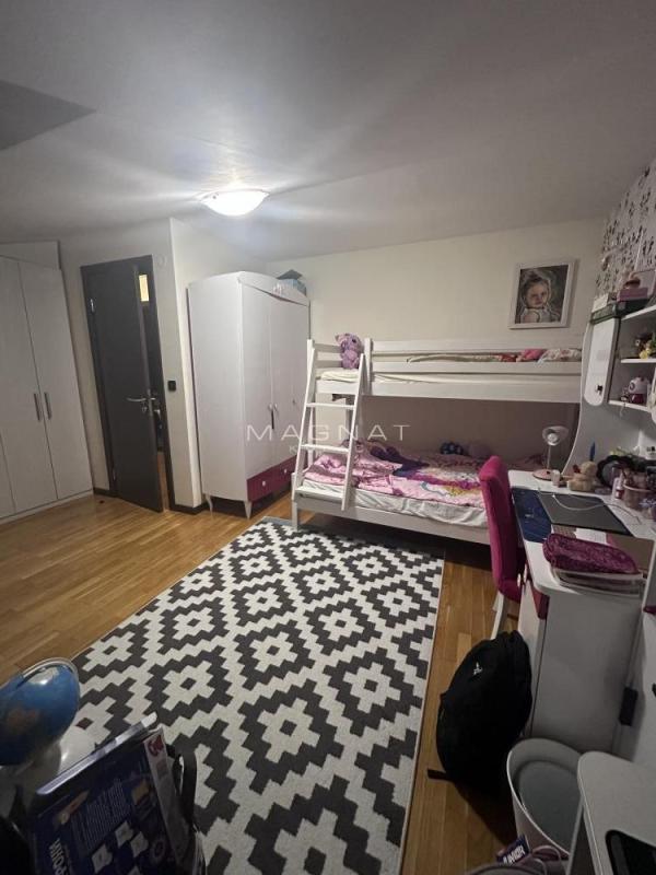 Slika 4 - Gligorija Vozarevića, Trosoban stan na prodaju, 81m2, 235.000€