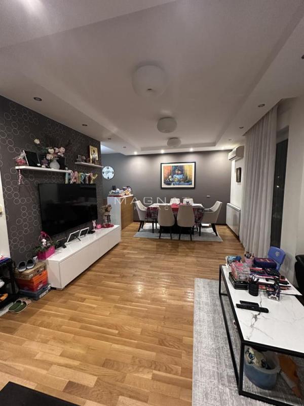 Slika 6 - Gligorija Vozarevića, Trosoban stan na prodaju, 81m2, 235.000€