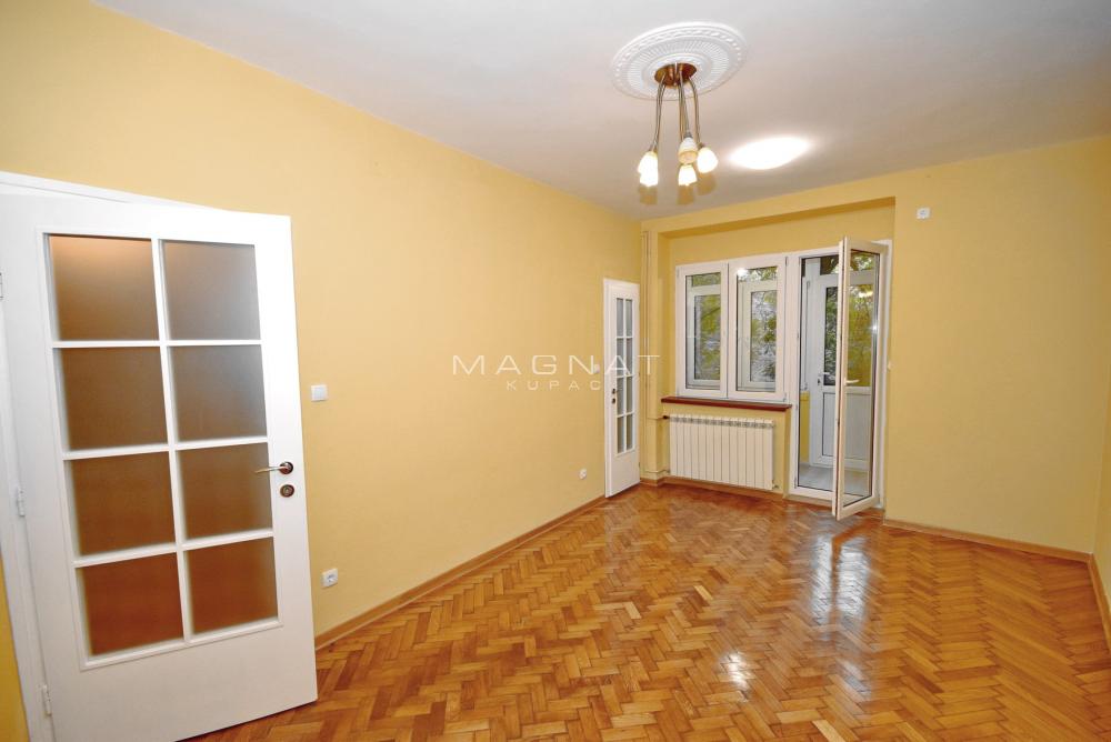 Slika 1 - Cetinjska, Četvorosoban stan na prodaju, 77m2, 315.000€