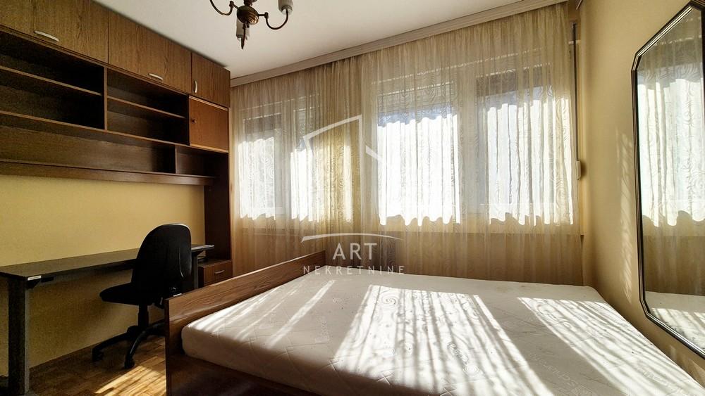 Slika 4 - Dimitrija Tucovića, Trosoban stan za izdavanje, 64m2, 600€