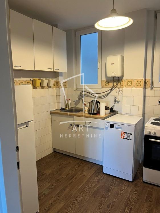 Slika 3 - Pariske komune, Dvosoban stan za izdavanje, 58m2, 920€