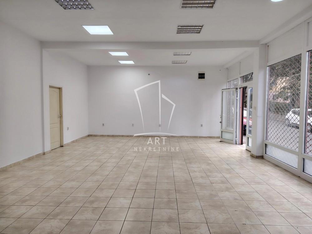 Slika 2 - Sestara Bukumirović,  Lokal za izdavanje, 68m2, 700€