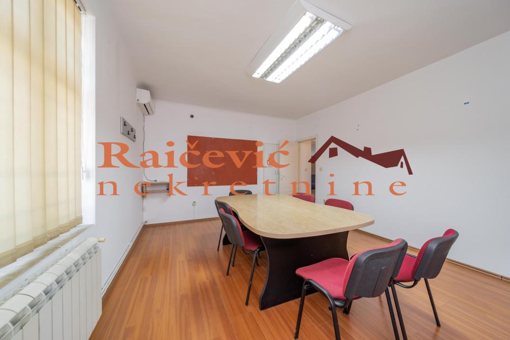 Slika 1 - Skerliceva,  Lokal za izdavanje, 85m2, 900€