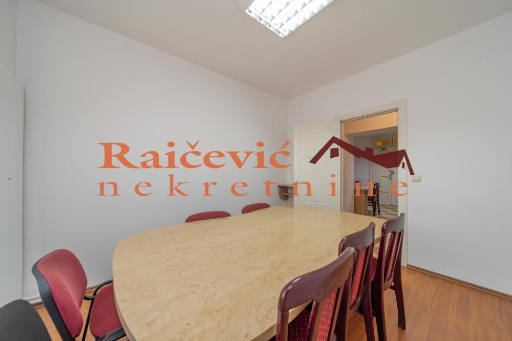 Slika 3 - Skerliceva,  Lokal za izdavanje, 85m2, 900€
