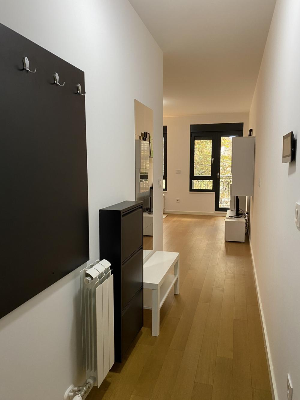 Slika 11 - Vojvode Dobrnjca, Dvosoban stan za izdavanje, 40m2, 900€