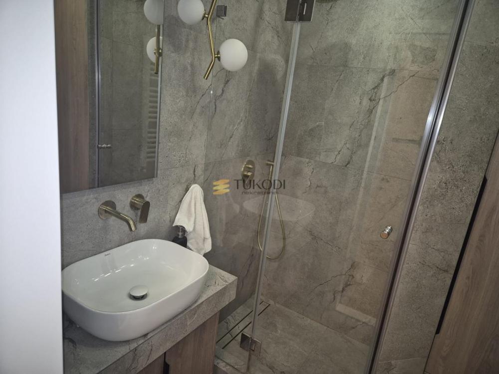 Slika 10 - Dvosoban stan za izdavanje, 50m2, 950€