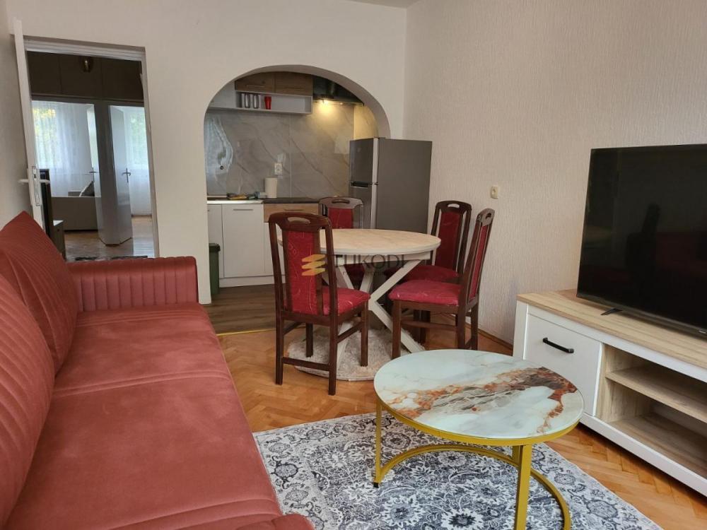 Glavna slika -Trosoban stan za izdavanje, 55m2, 750€