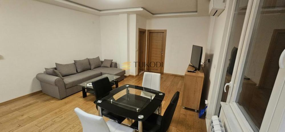 Glavna slika -Jednoiposoban stan za izdavanje, 43m2, 650€