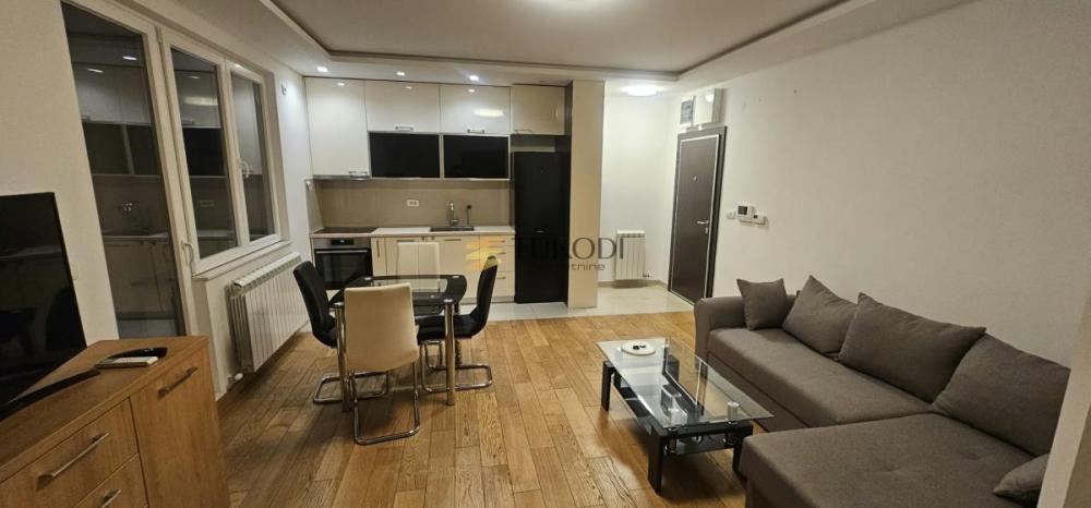 Slika 2 - Jednoiposoban stan za izdavanje, 43m2, 650€