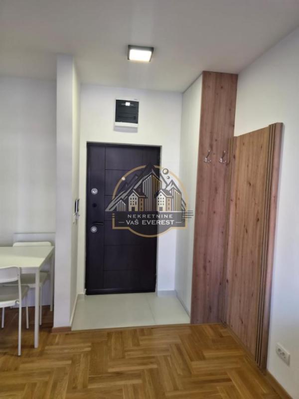 Slika 1 - Dvoiposoban stan na prodaju, 57m2, 180.000€