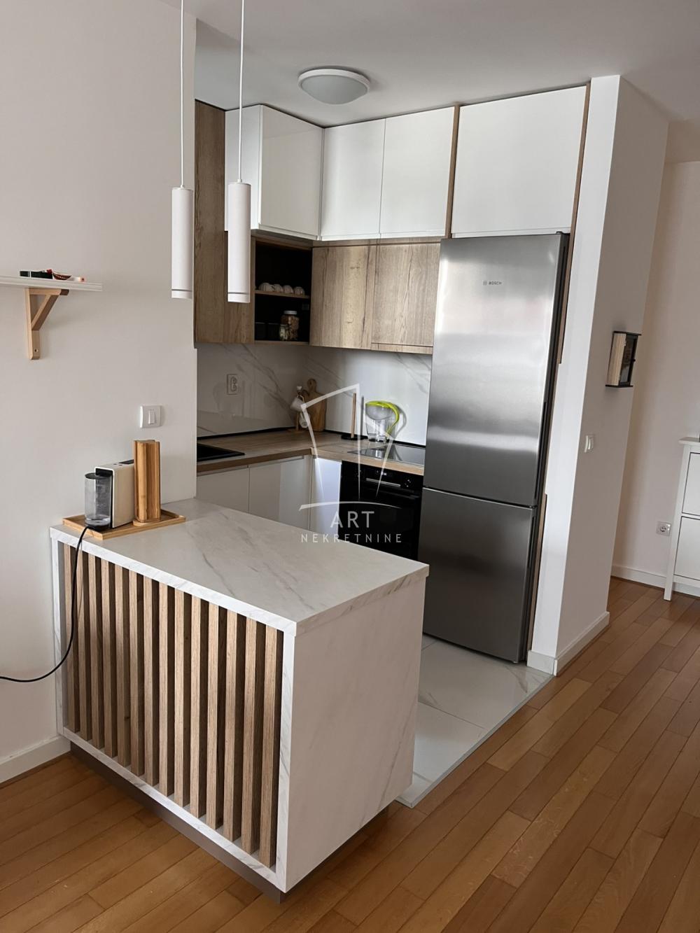Slika 7 - Majdanska Čukarica, Četvorosoban stan za izdavanje, 78m2, 1.000€