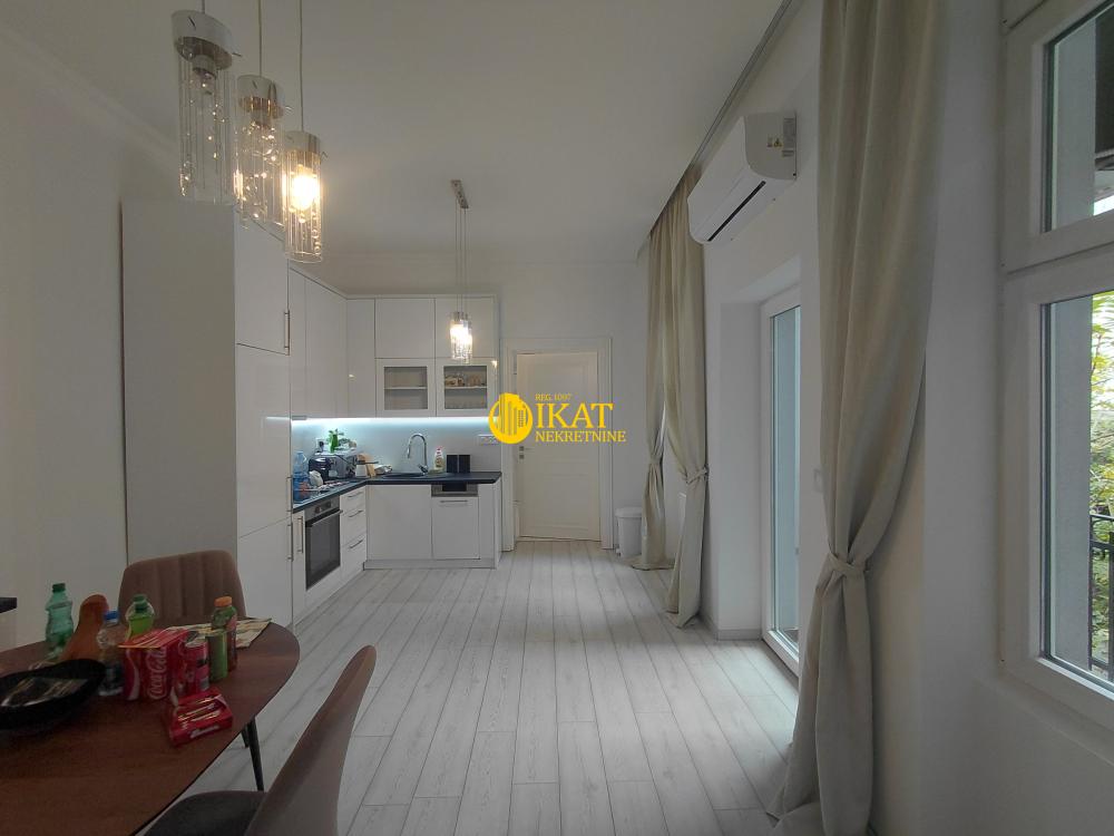 Slika 3 - Karađorđeva, Četvorosoban stan na prodaju, 134m2, 490.000€
