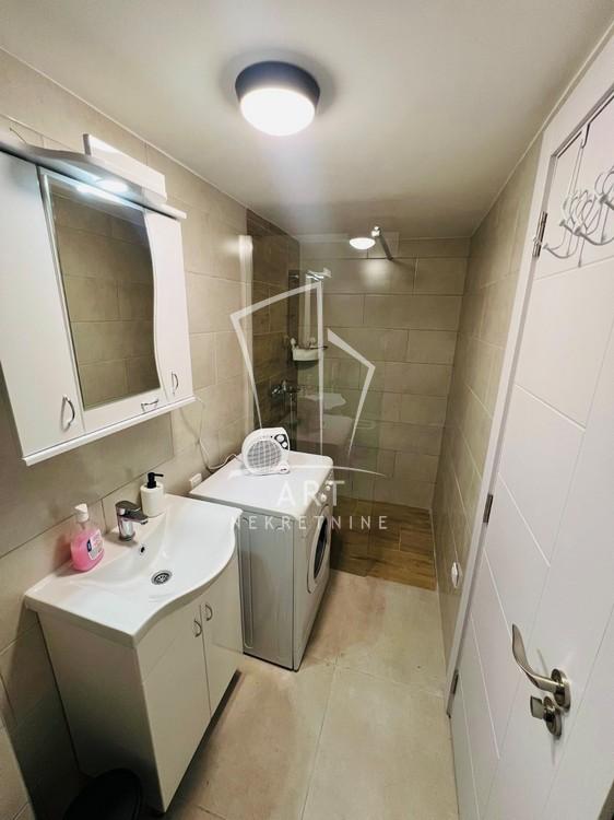 Slika 4 - Mite Ružića,  Stan na prodaju, 20m2, 99.990€