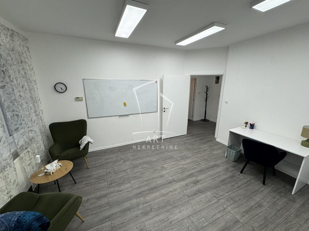 Slika 2 - Svetozara Markovića,  Lokal za izdavanje, 33m2, 600€