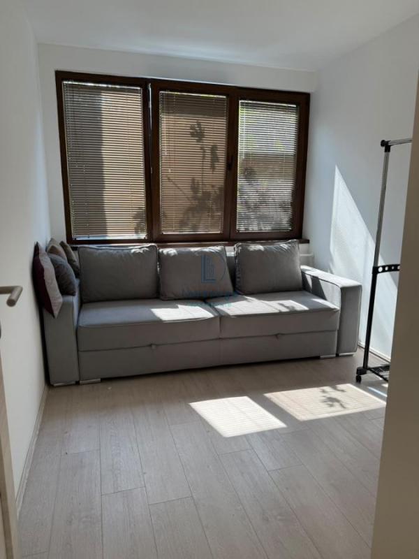 Slika 3 - Milentija Popovića, Četvorosoban stan za izdavanje, 91m2, 1.300€