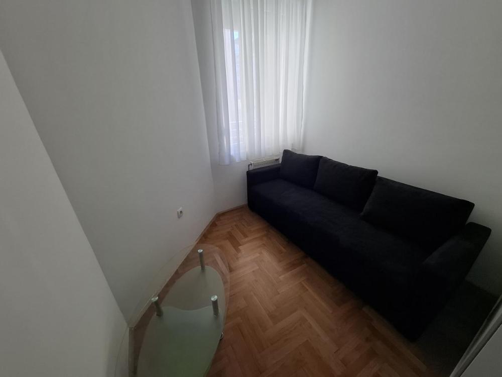 Slika 5 - Jednoiposoban stan za izdavanje, 47m2, 600€