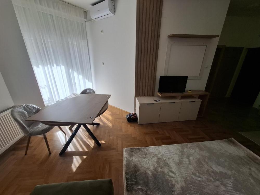 Slika 4 - Jednoiposoban stan za izdavanje, 47m2, 600€