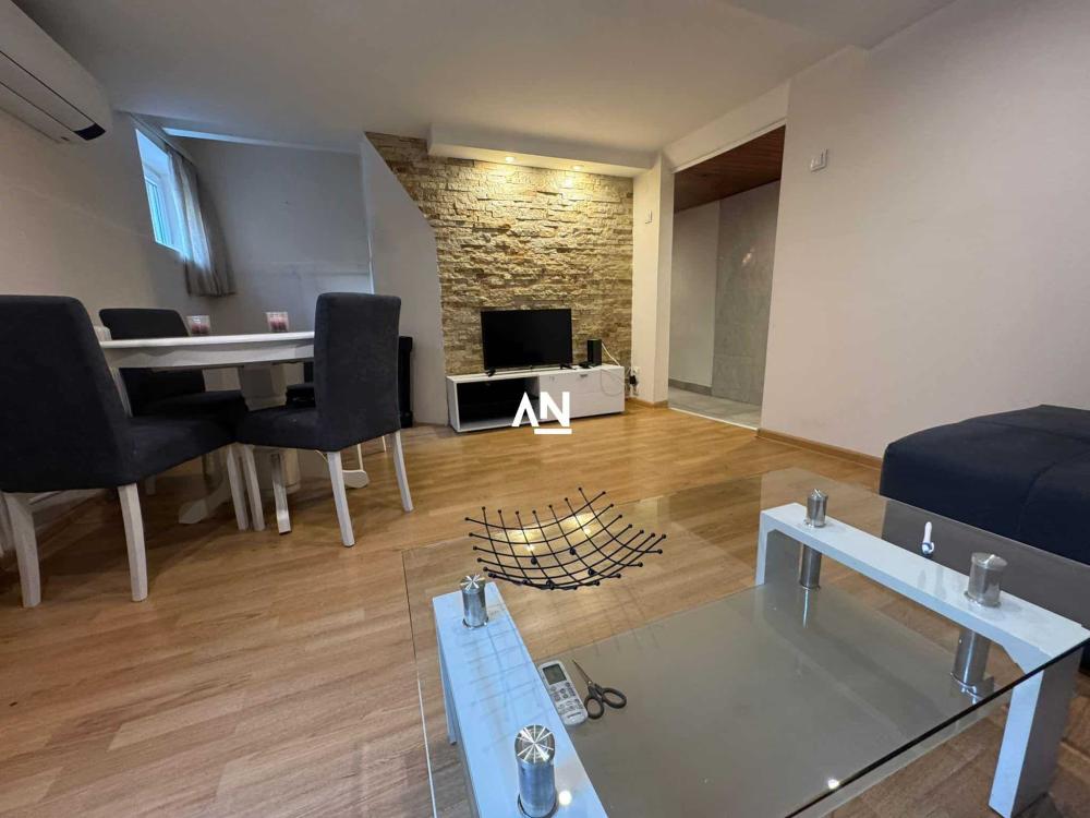 Slika 5 - Lazarevićeva, Dvosoban stan za izdavanje, 46m2, 700€