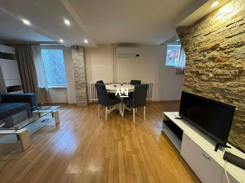 Slika 2 - Lazarevićeva, Dvosoban stan za izdavanje, 46m2, 700€