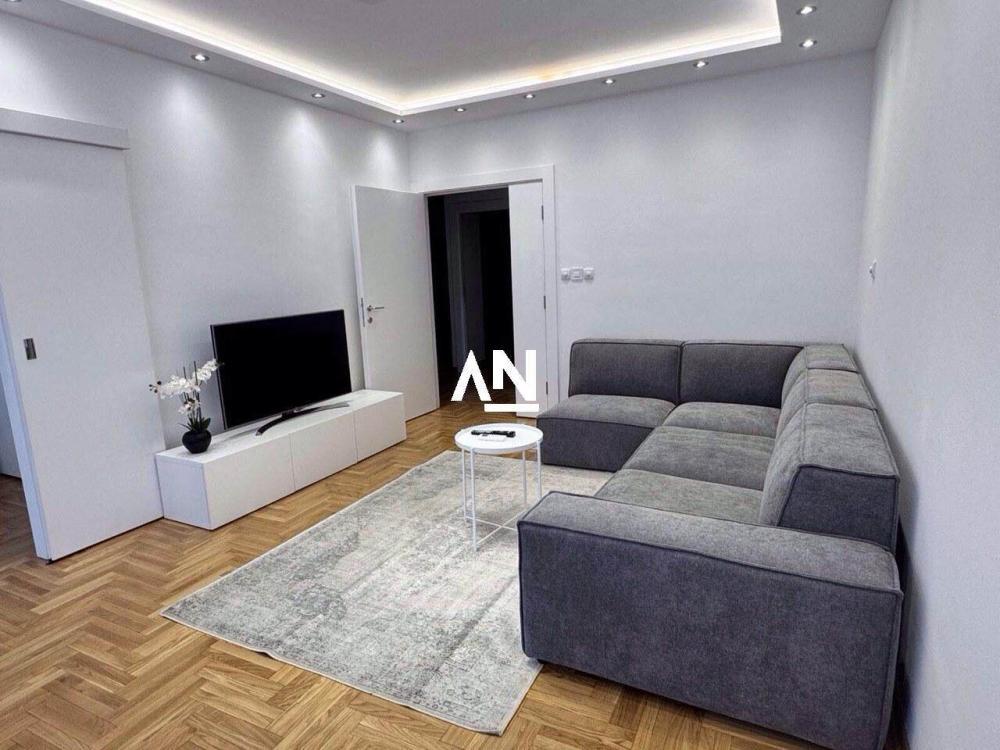 Glavna slika -Vojvode Stepe, Trosoban stan za izdavanje, 73m2, 1.300€