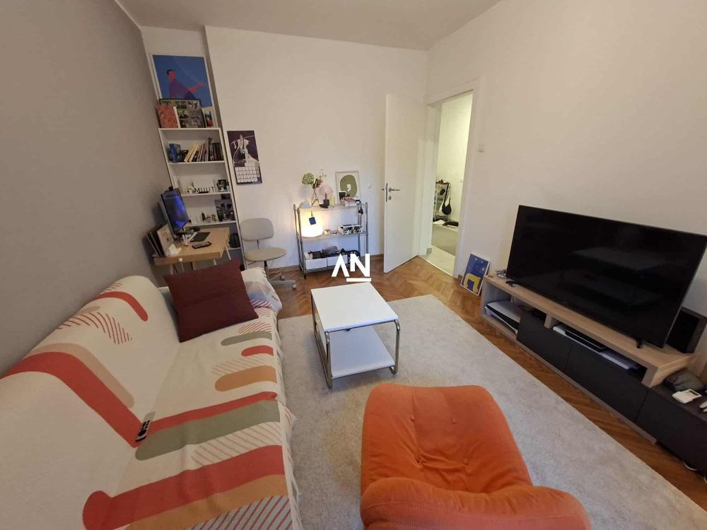 Slika 1 - Cara Dušana, Dvosoban stan za izdavanje, 50m2, 1.000€