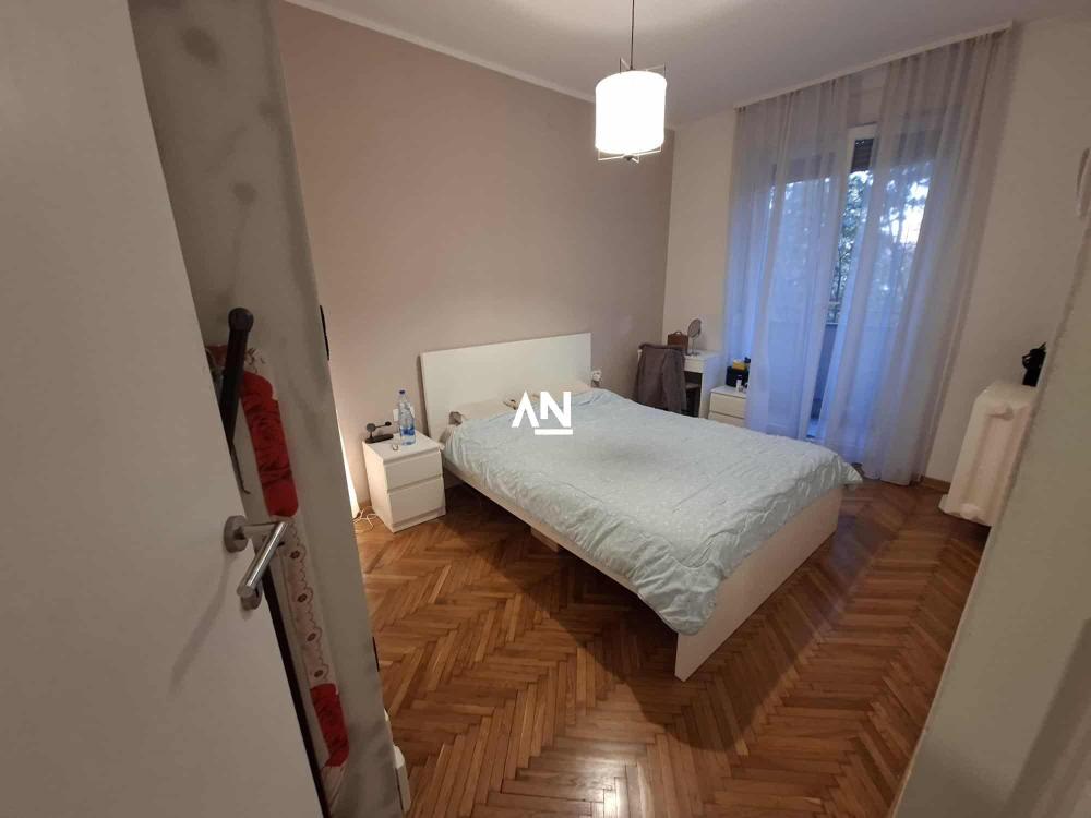 Slika 2 - Cara Dušana, Dvosoban stan za izdavanje, 50m2, 1.000€