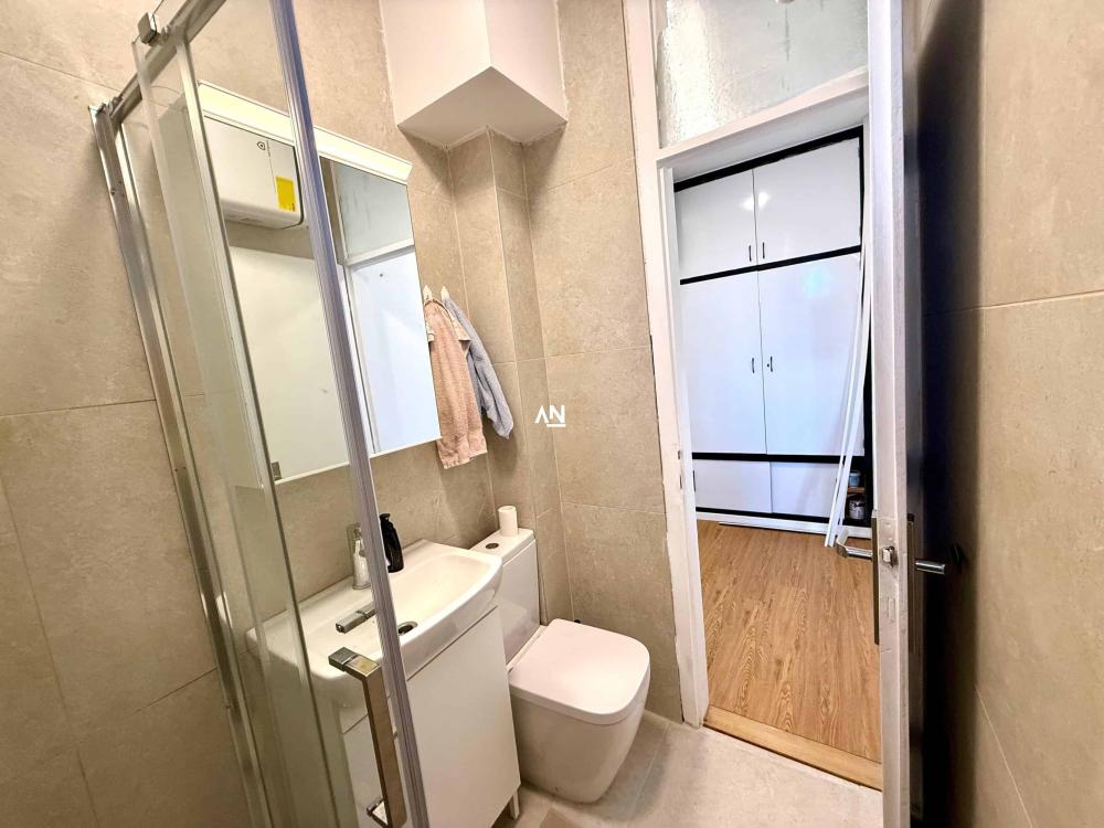 Slika 11 - Dečanska, Četvorosoban stan za izdavanje, 100m2, 1.300€