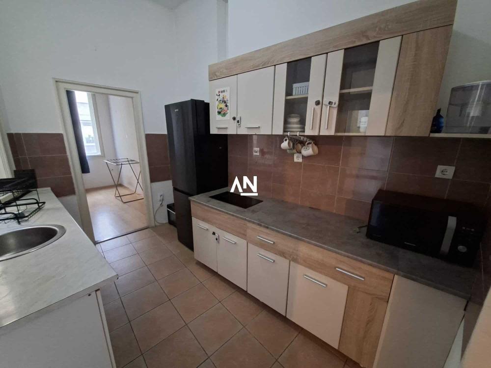 Slika 3 - Dečanska, Četvorosoban stan za izdavanje, 100m2, 1.300€