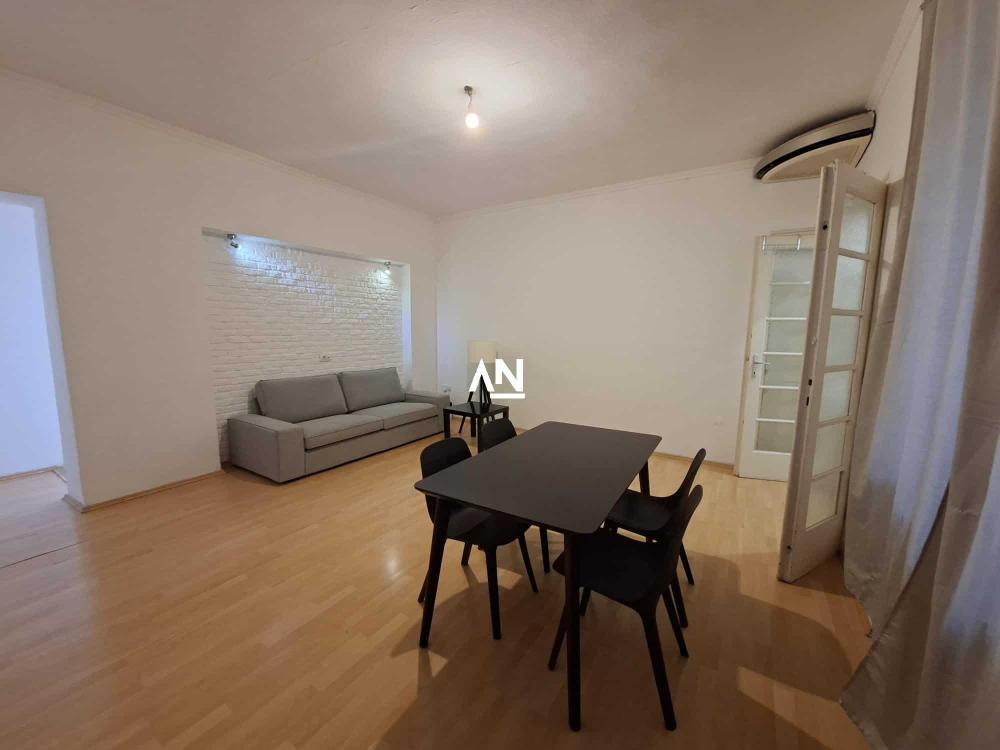 Slika 2 - Dečanska, Četvorosoban stan za izdavanje, 100m2, 1.300€