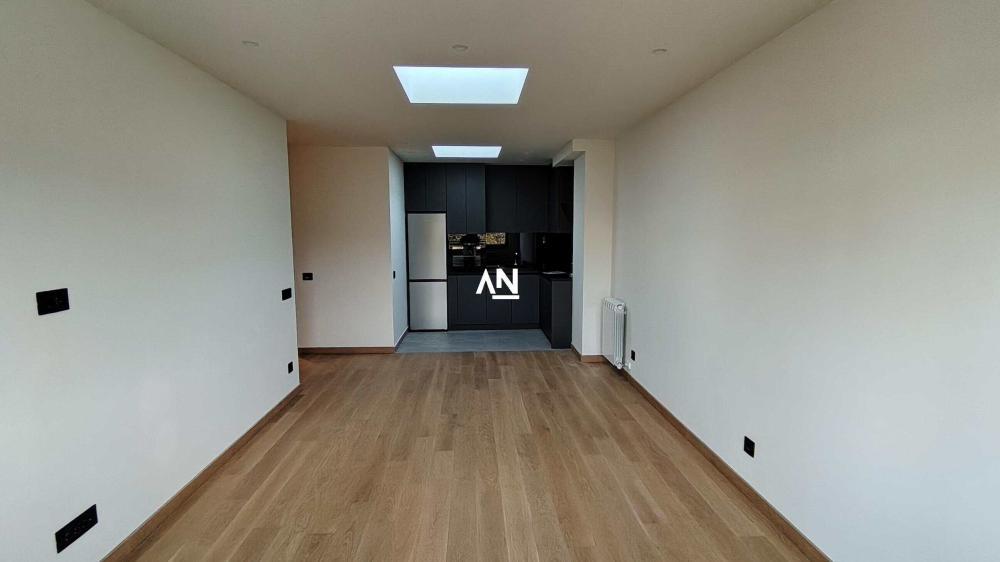 Glavna slika -Miloja Đaka, Trosoban stan za izdavanje, 66m2, 1.350€
